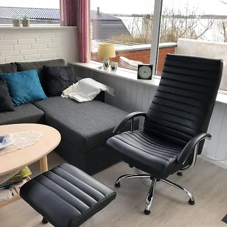 Lägenhet Hel Udlejningsbolig Med Christina Som Vaert